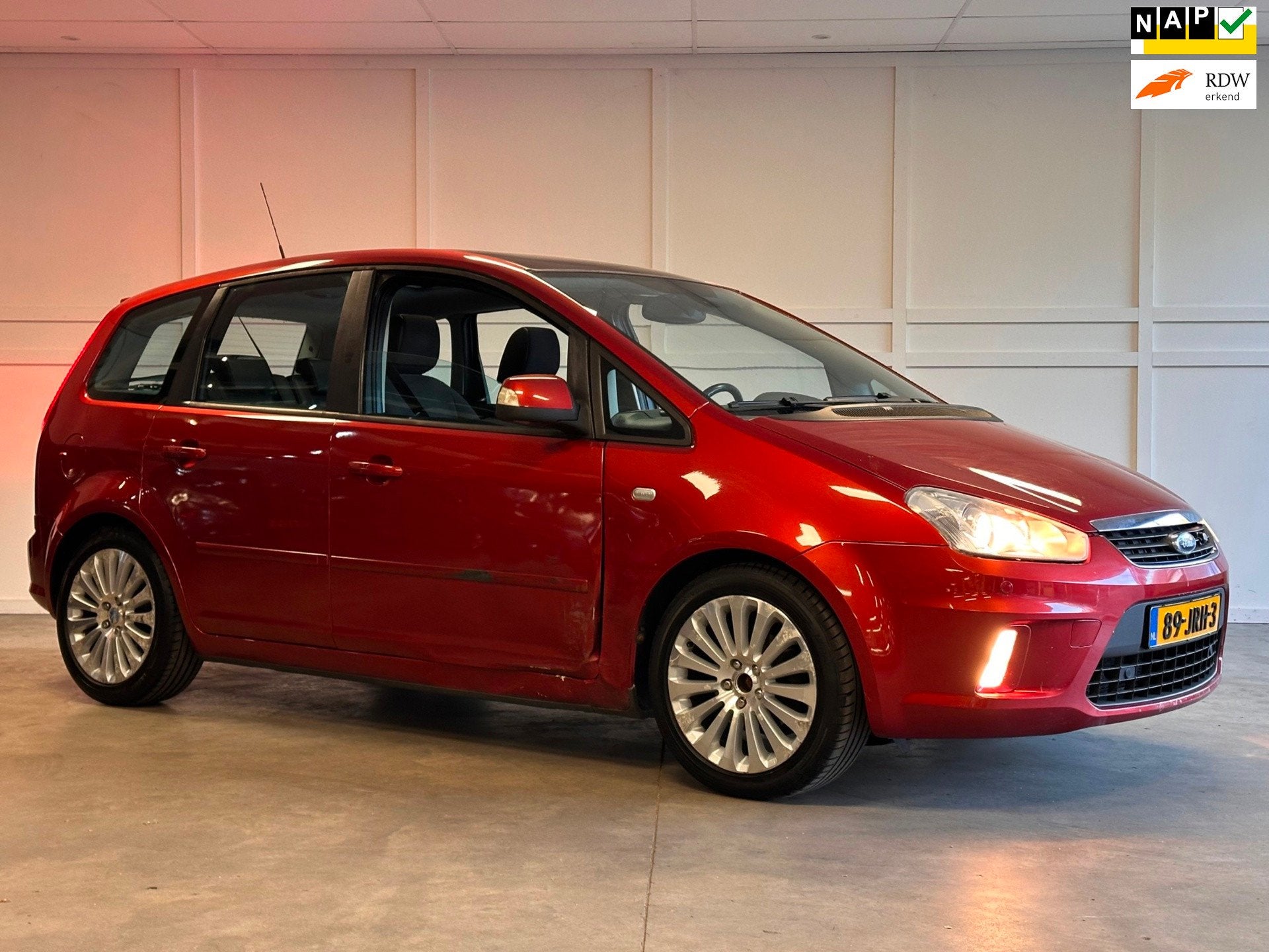 Ford C-Max 1.8-16V Titanium Flexifuel, Auto's, Voorwielaandrijving, 125 pk, Gebruikt, 4 cilinders
