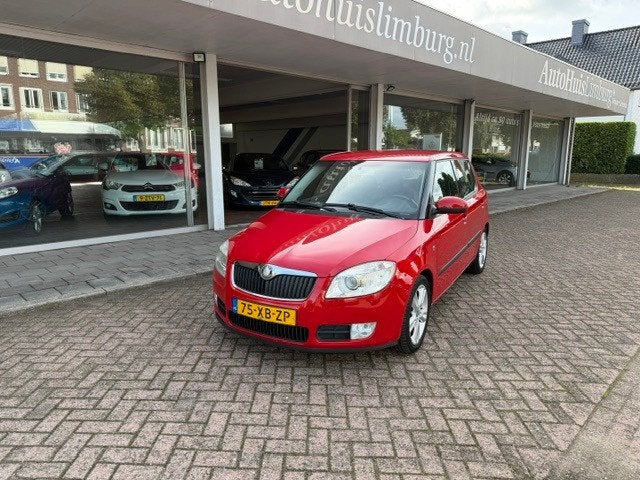 Skoda Fabia 1.4-16V Sport, Auto's, Voorwielaandrijving, Dealer onderhouden, Zwart, 4 cilinders