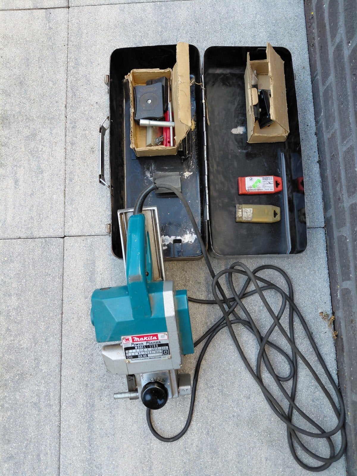 Makita schaafmachine, Ophalen, Zo goed als nieuw
