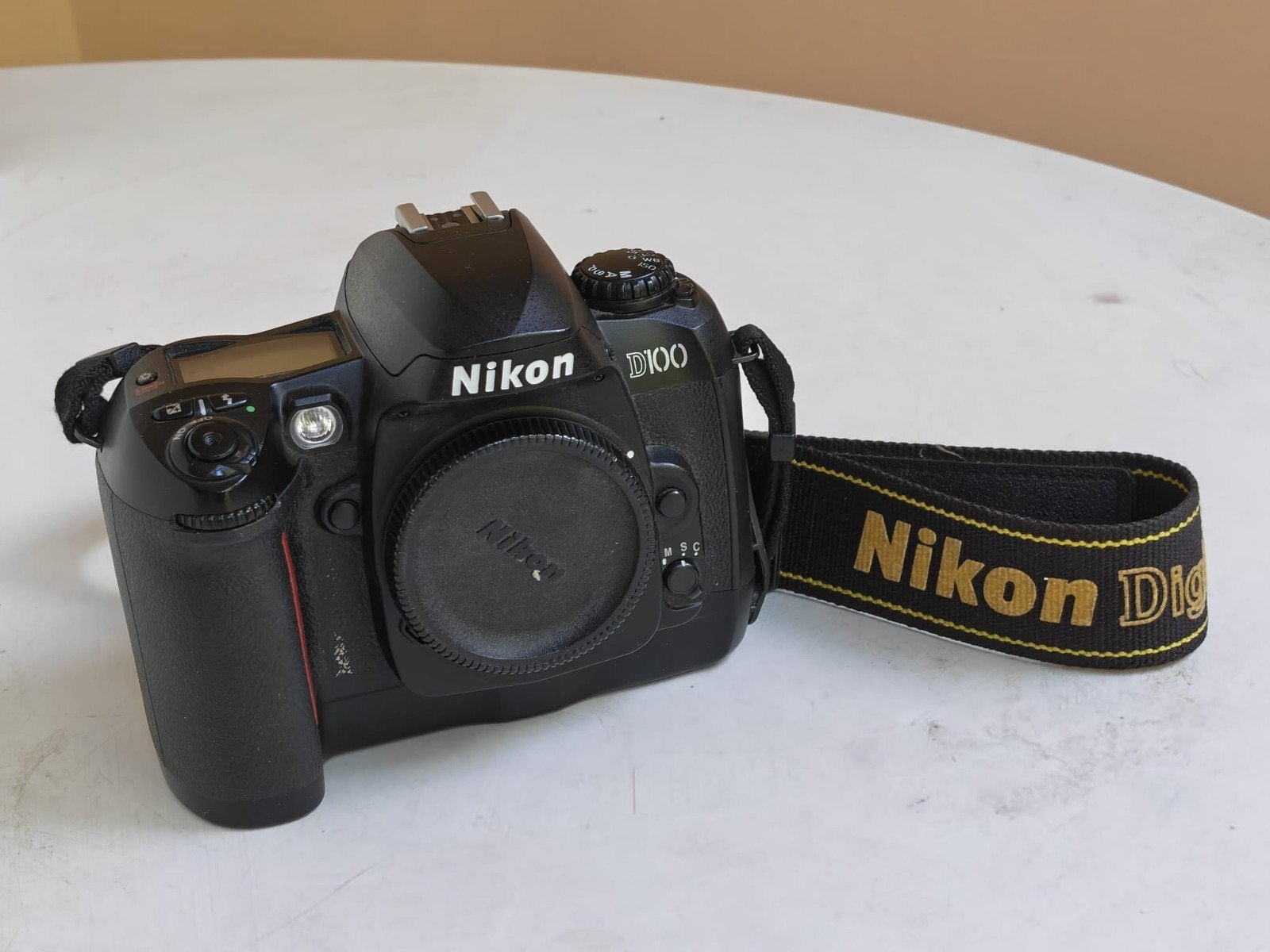 Nikon D100 camera met NIkkor 17-35mm ED len, Gebruikt, Spiegelreflex, Nikon, Ophalen