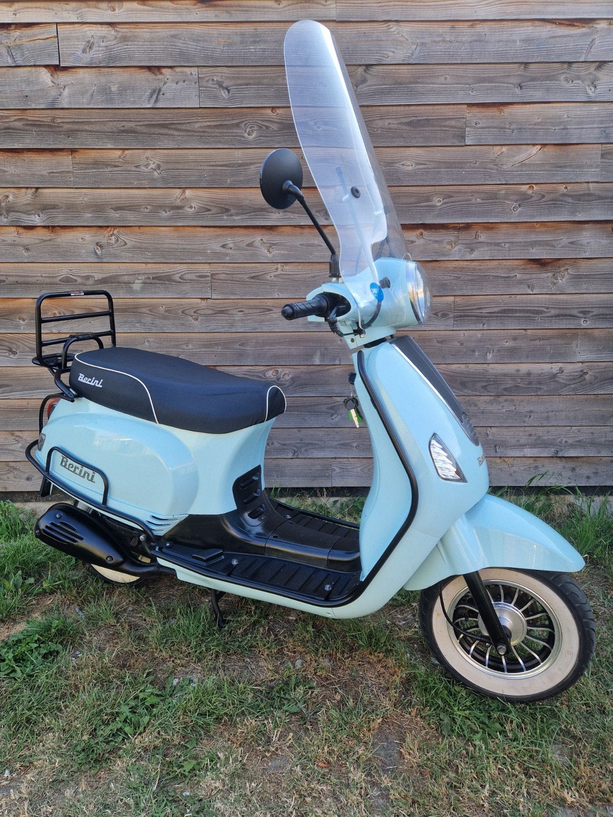 Mooie   berini napoli  snor scooter., Ophalen, Gebruikt, Benzine, Overige merken