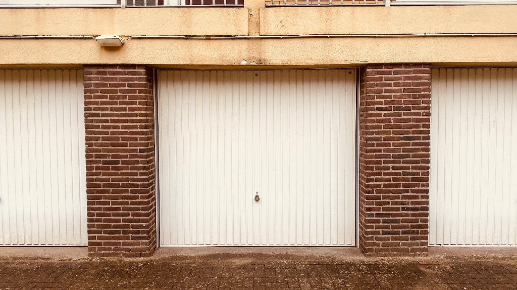Garagebox te koop - Ideaal voor opslag of parkeren