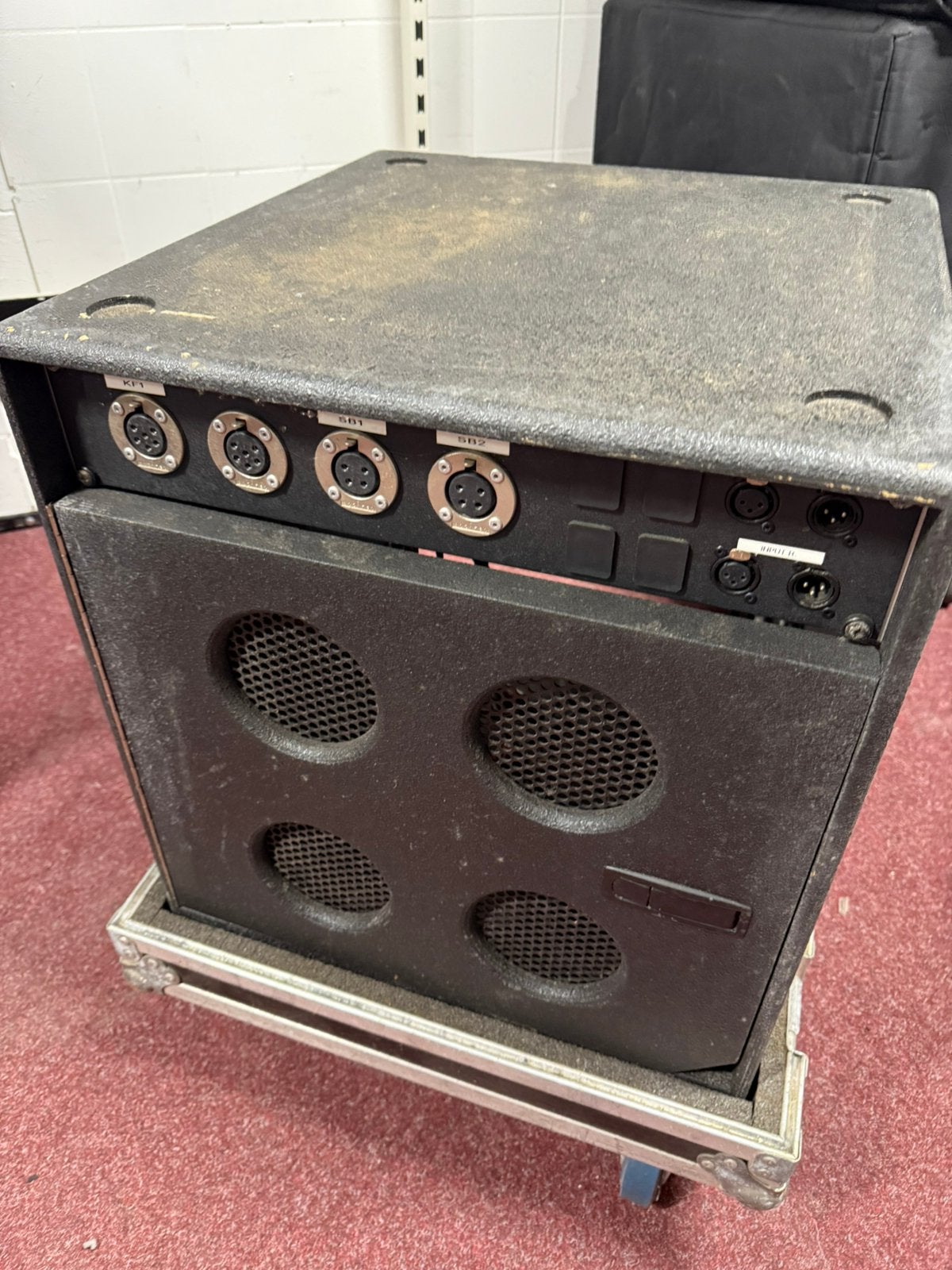 1x Mooie amp versterker stolp case (zie foto's), Ophalen of Verzenden, Gebruikt, Overige instrumenten