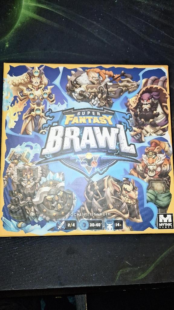 te koop: Super Fantasy Brawl van uitgever Mythic games., Een of twee spelers, Ophalen, Zo goed als nieuw, Mythic Games