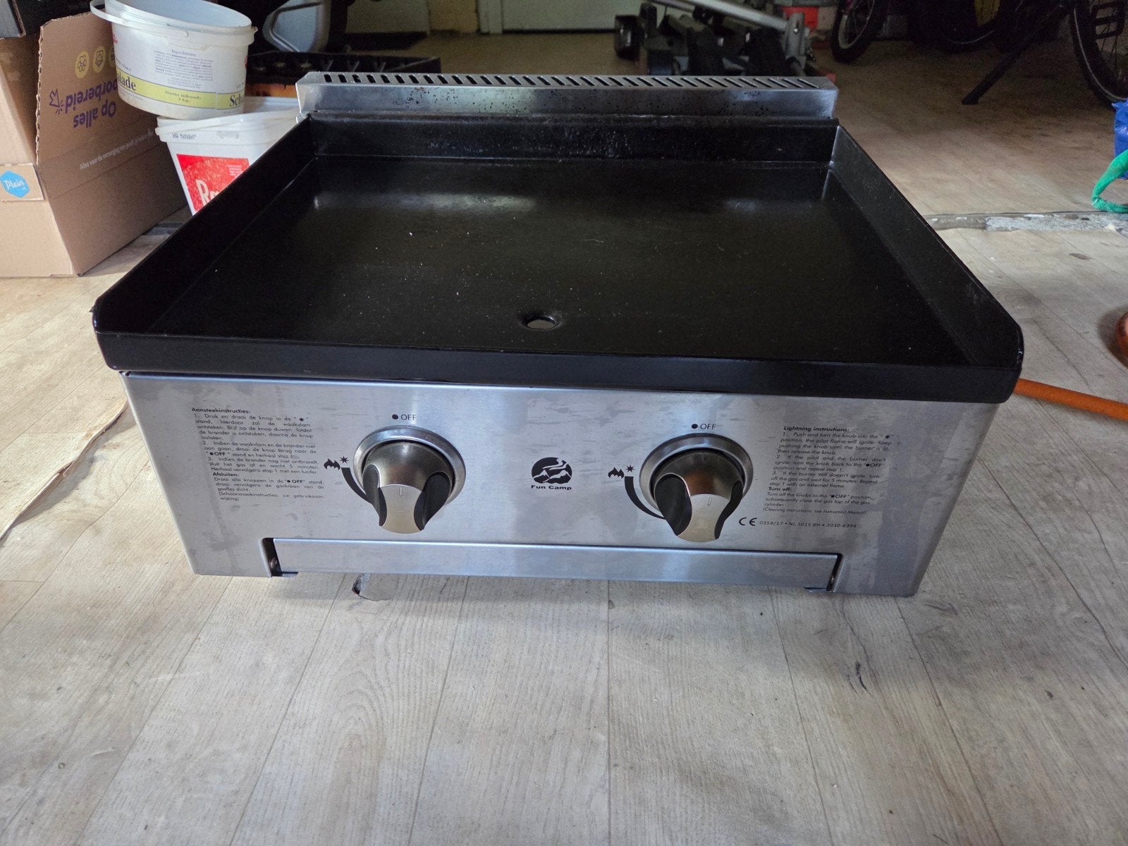 Fun Camp Gas Bakplaat / BBQ - Zo goed als nieuw, Tuin en Terras, Ophalen