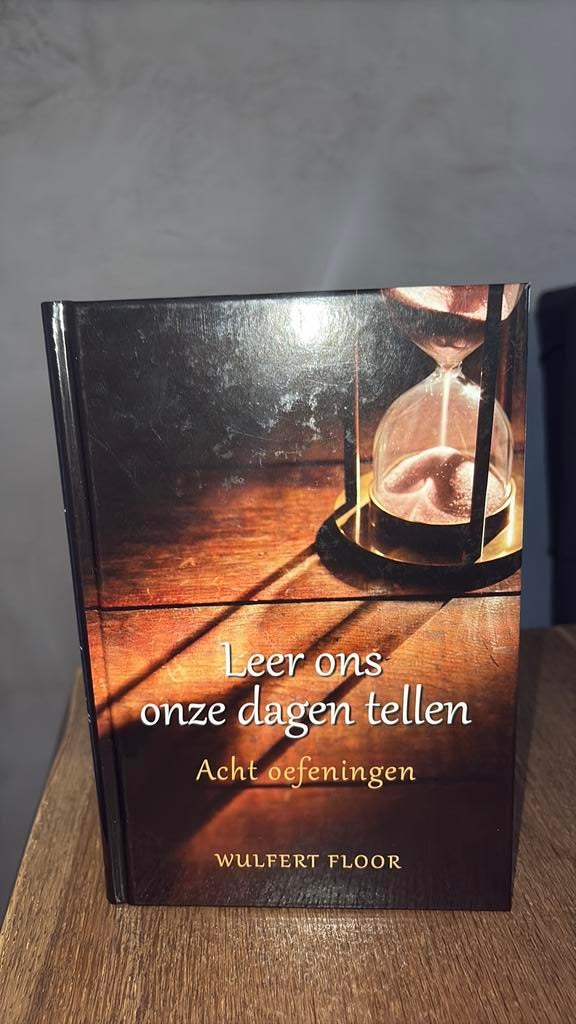KR-1 Wulfert Floor Leer ons onze dagen tellen, Boeken, Ophalen of Verzenden, Zo goed als nieuw
