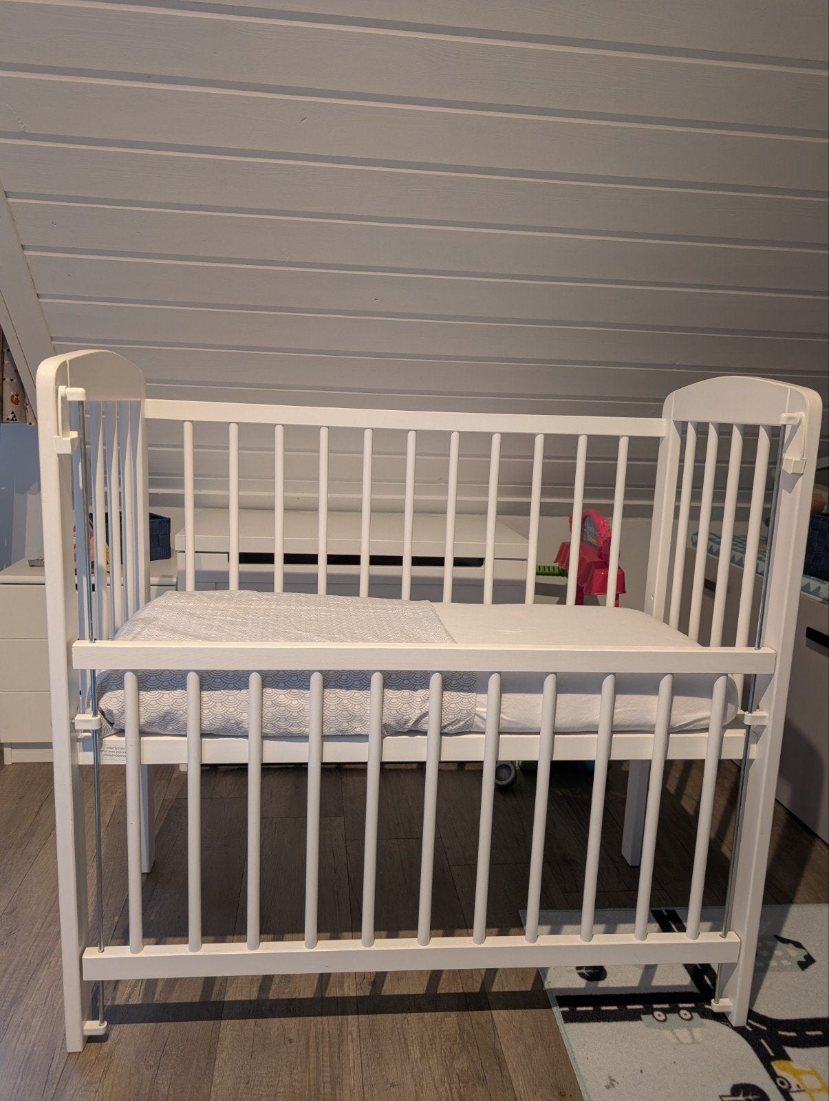 Co-sleeper (petit amelie?) inclusief matras en beddengoed, Ophalen