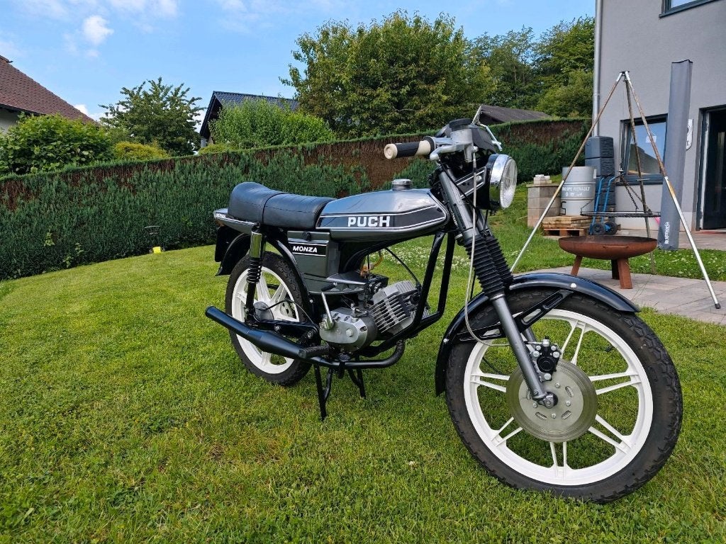 Puch Monza N50 4SL zilvergrijs, Fietsen en Brommers, Brommers | Oldtimers, Ophalen, Puch, Maximaal 45 km/u, 4 versnellingen