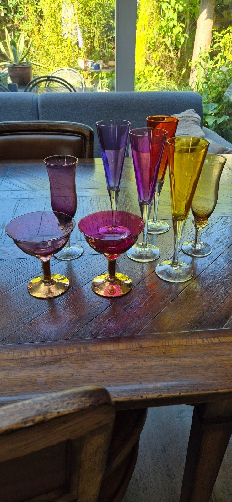 Set van 8 diverse gekleurde cocktail- en champagneglazen, Ophalen of Verzenden