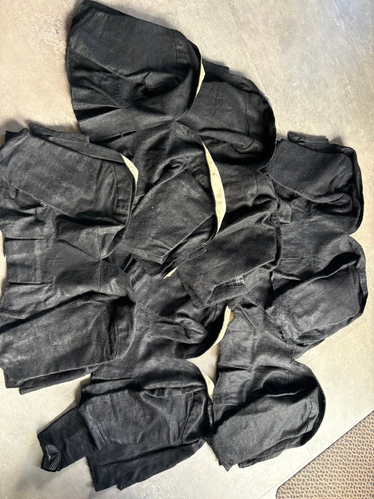 Staphorster kasschijns - Prachtig en ongedragen, Antiek en Kunst, Antiek | Kleding en Accessoires, Ophalen of Verzenden, Dames