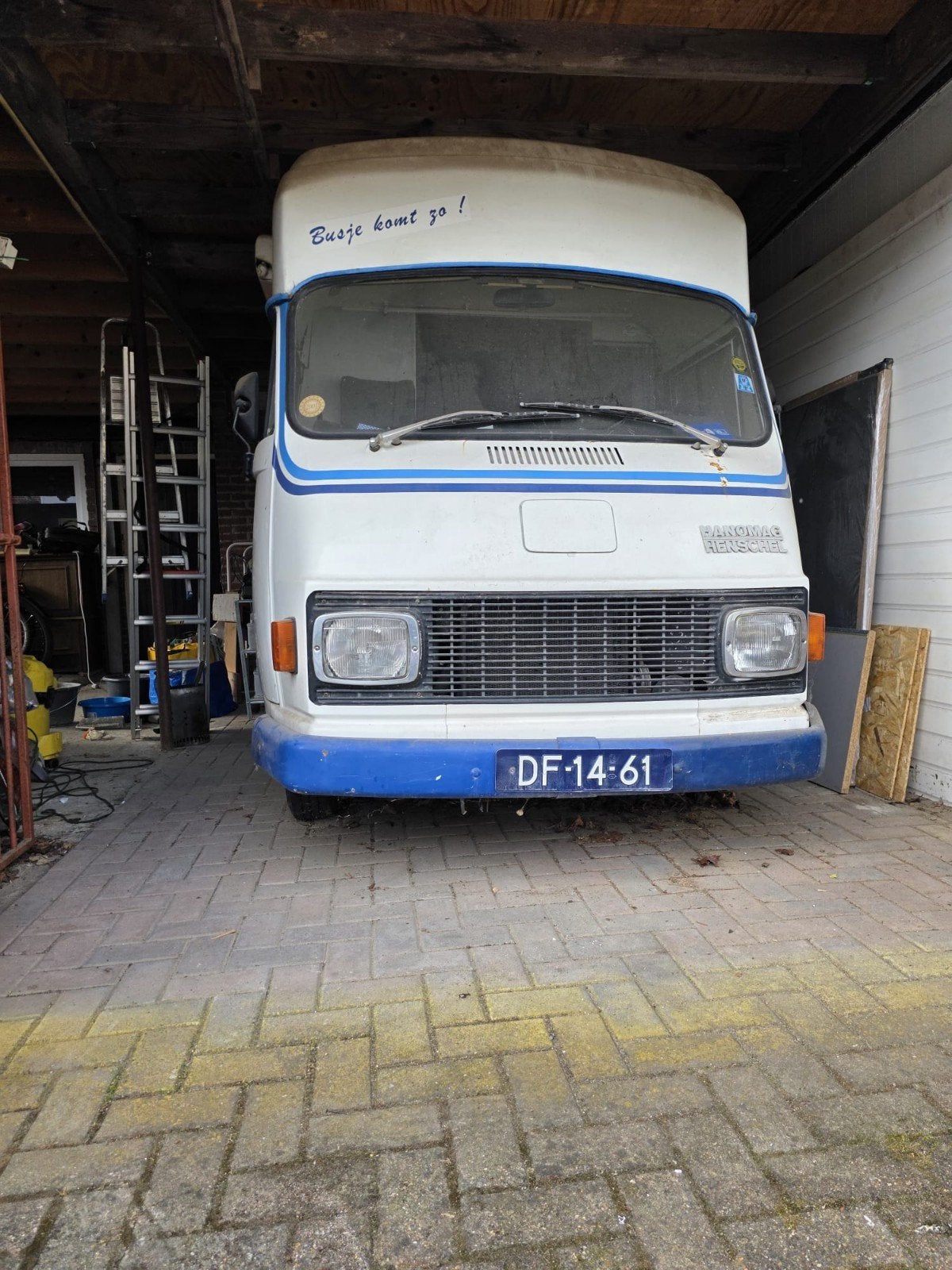 Hanomag-Henschel Camper (1970)  APK-vrij & Belastingvrij!, Caravans en Kamperen, Campers, Particulier, Buscamper of Camperbus