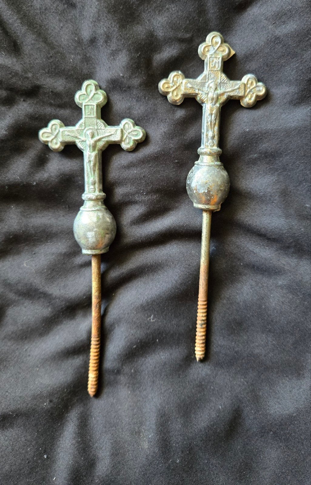 Antieke crucifix Memento Mori doodskist kruis schroeven, Ophalen of Verzenden