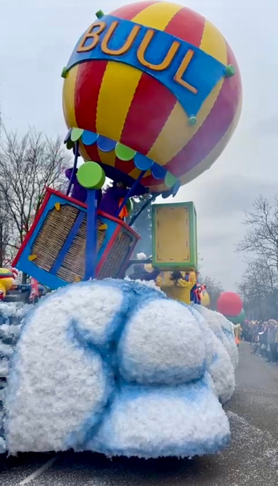 Foto 5 van Luchtballon carnaval carnavakswagen loopgroep optocht