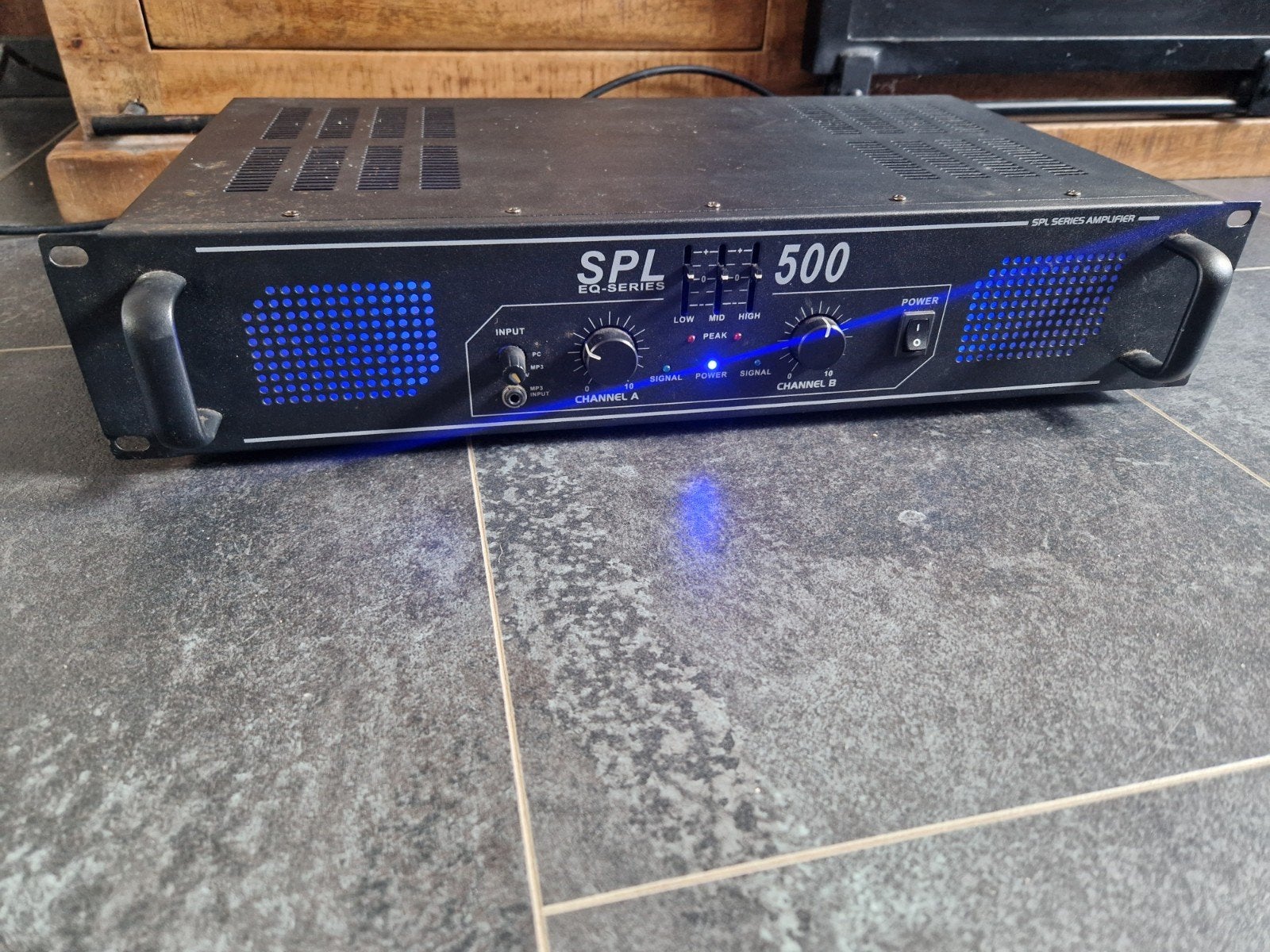 skytec spl 500 eq-series versterker, Ophalen, Gebruikt