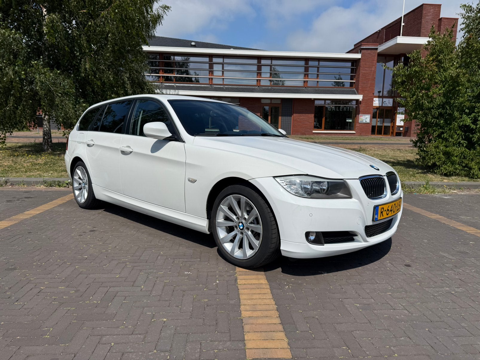 BMW 3-Serie 325Xi Xdrive, Automaat, Euro 5, Zwart, Leder