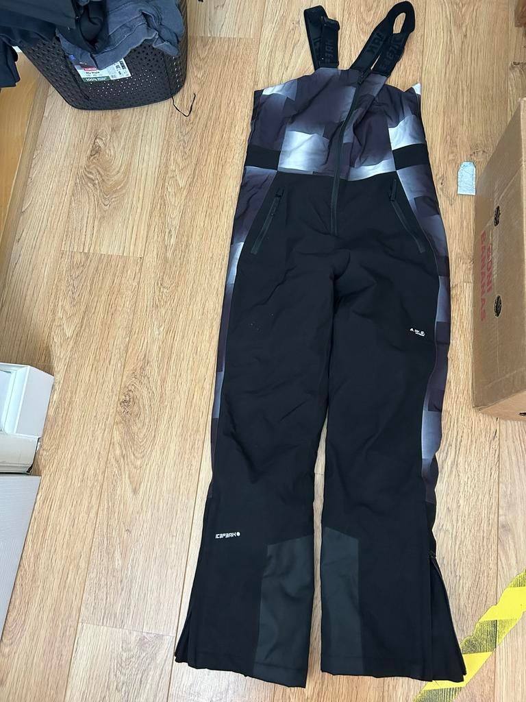 Icepeak skibroek met bretels 176, Kleding | Dames, Wintersportkleding, Ophalen of Verzenden, Gedragen, Maat 34 (XS) of kleiner