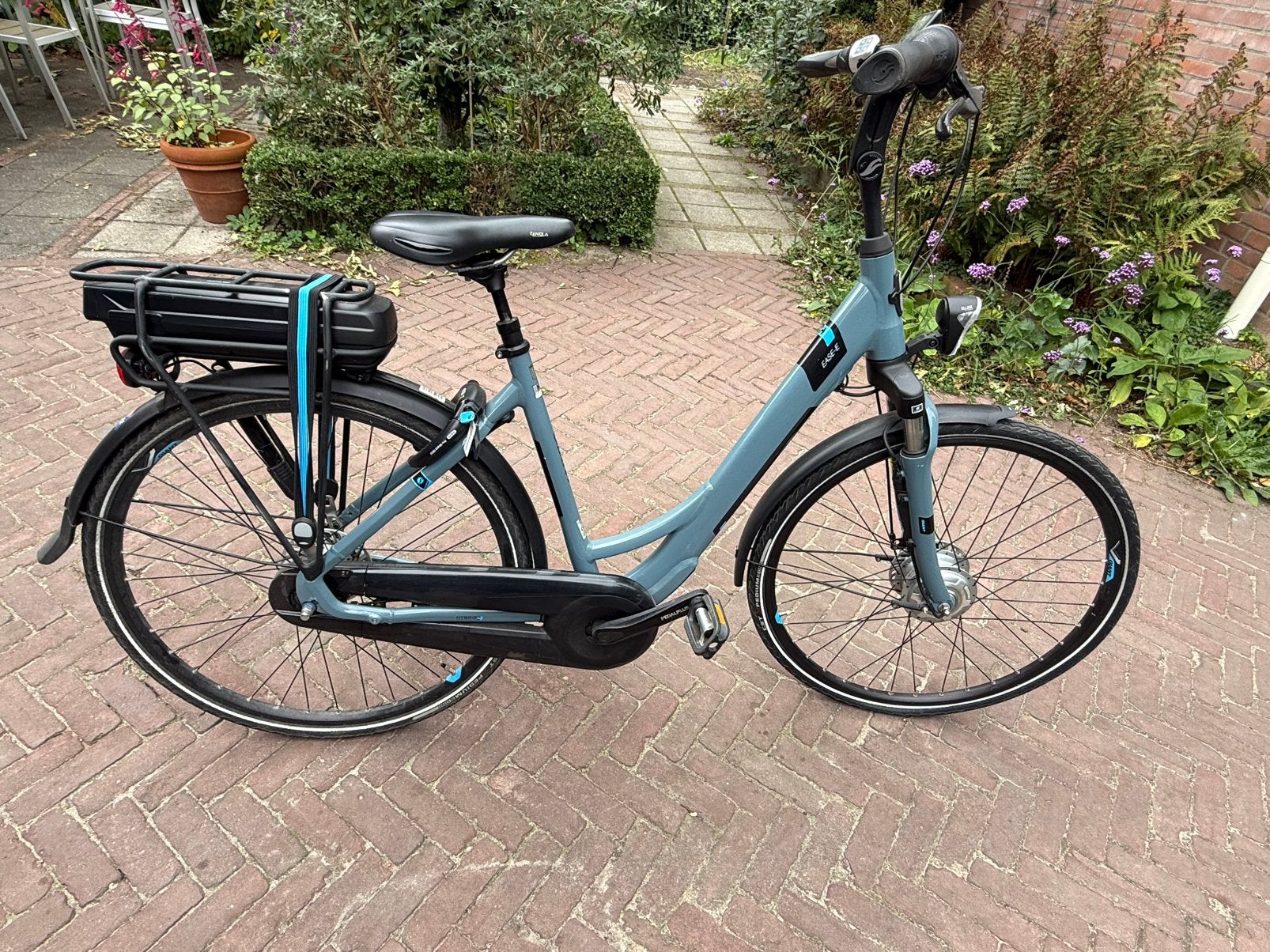 Giant ease-e. 275e, Ophalen, Gebruikt, Giant