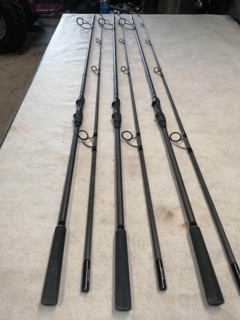 Te koop, 3 zeer nette Sportex Competition Karper hengels., Watersport en Boten, Hengelsport | Karpervissen, Ophalen, Zo goed als nieuw