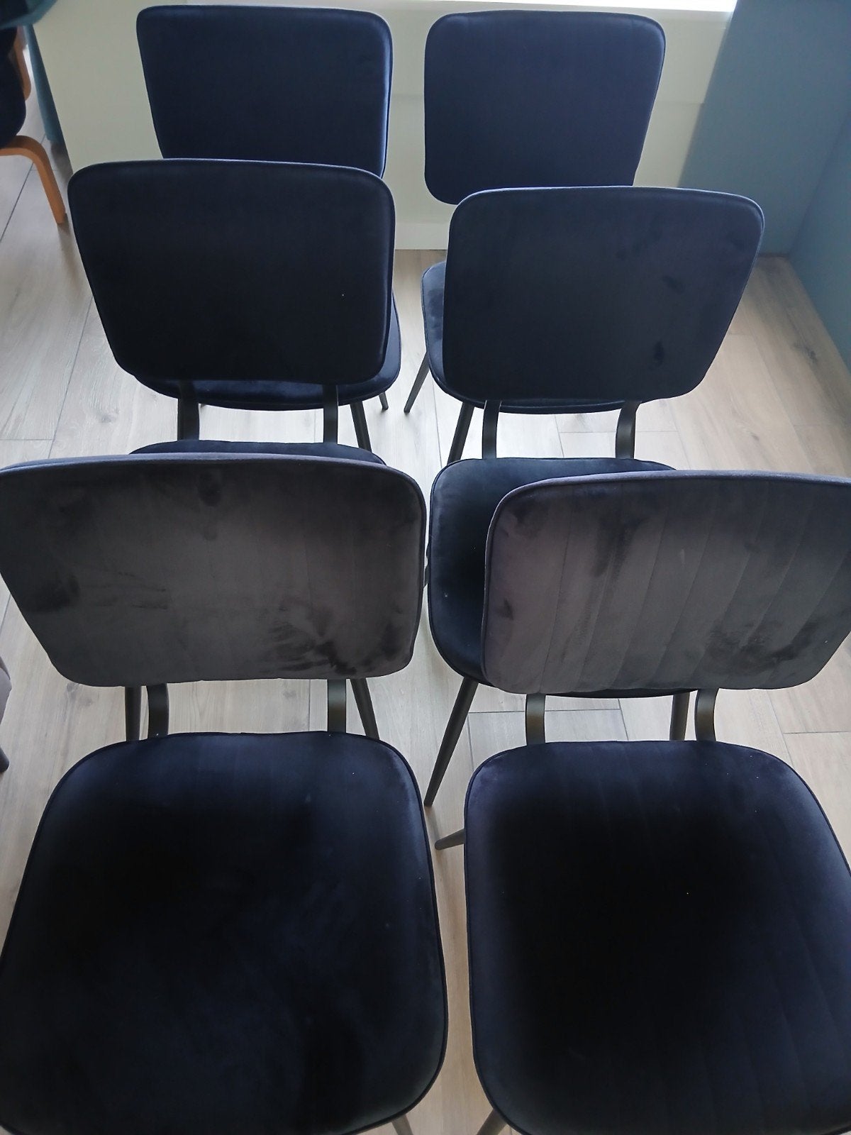 Mooie stoelen 6 stuks met stevige poten. Wie maken we blij?, Huis en Inrichting, Stoelen, Ophalen, Zwart, Stof