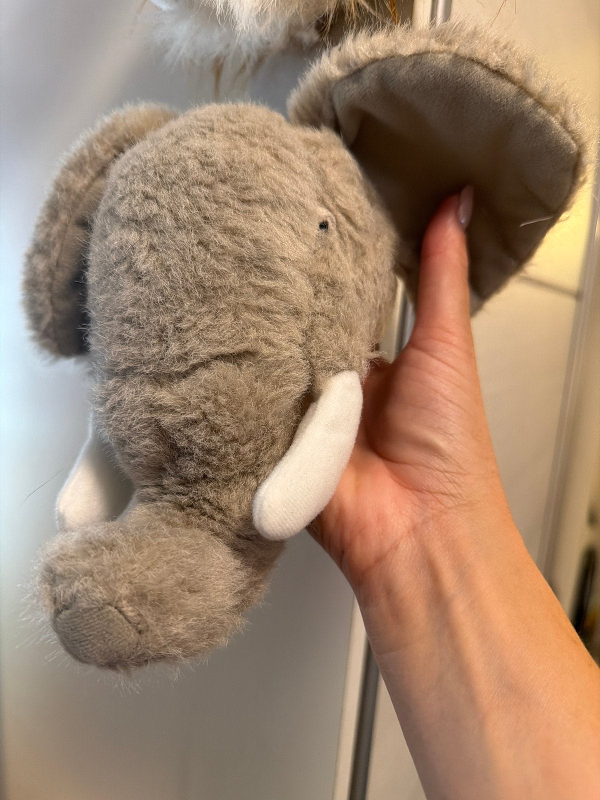 drie prachtige pluche dierenkoppen Leeuw, Olifant, Giraf, Ophalen, Gebruikt, Overige merken, Overige karakters