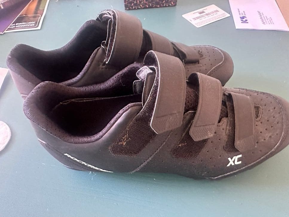 Rockrider XC fietsschoenen maat 40  met SPD-pedalen, Fietsen en Brommers, Ophalen, Zo goed als nieuw, Dames, Schoenen