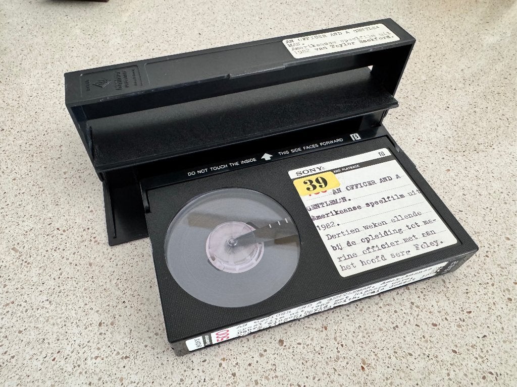 An Officer and a Gentleman - (Betamax), Nederlands ondertiteld, Ophalen of Verzenden, Vanaf 12 jaar, Gebruikt