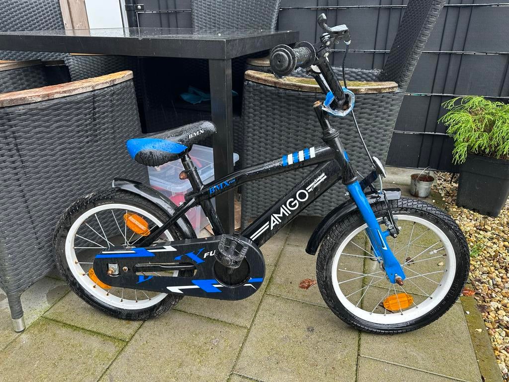 Amigo BMX kinderfiets, zwart met blauw zo goed als nieuw, Ophalen, Zo goed als nieuw, 16 tot 20 inch