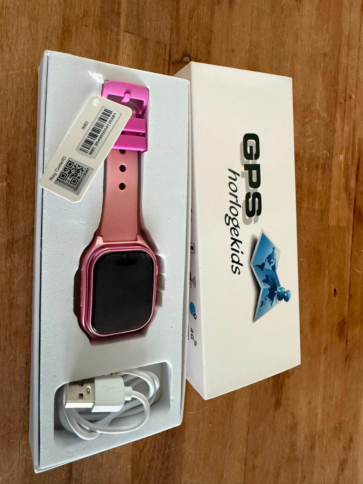 Nieuw GPS Horloge Kids - Inclusief Simkaart en Oplader, Ophalen of Verzenden