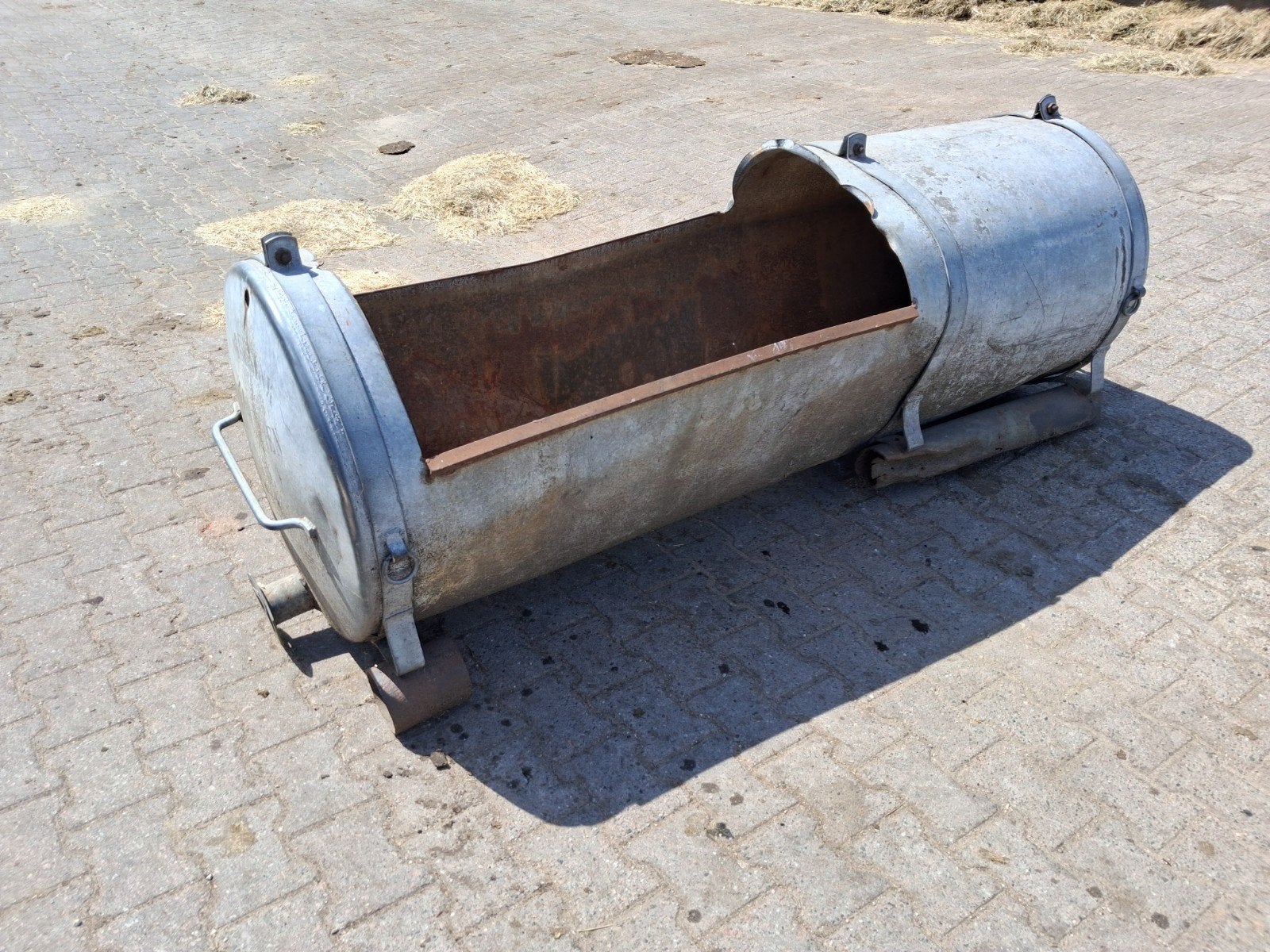 Oude metalen voerbak/drinkbak voor vee, brocante plantenbak, Tuin en Terras, Ophalen, Gebruikt, Minder dan 30 cm, Rond