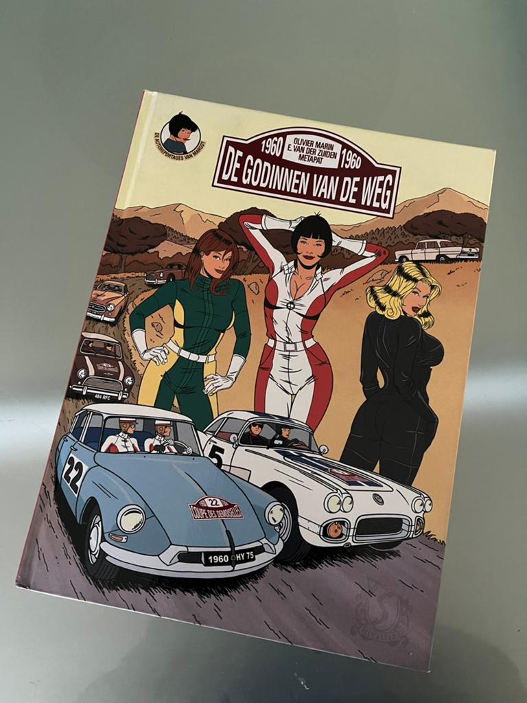 citroën ds: “godinnen van de weg”, Boeken, Stripboeken, Nieuw, Eén stripboek, Ophalen of Verzenden
