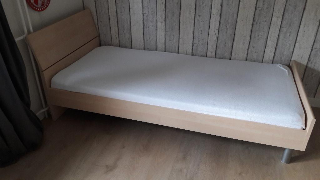 éénpersoons bed, Ophalen, 90 cm, Eenpersoons, 200 cm
