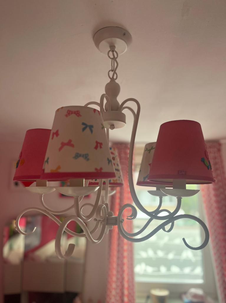Lief! Kroonluchter met 5 lampen en metalen frame, Ophalen, Zo goed als nieuw, Metaal, 50 tot 75 cm