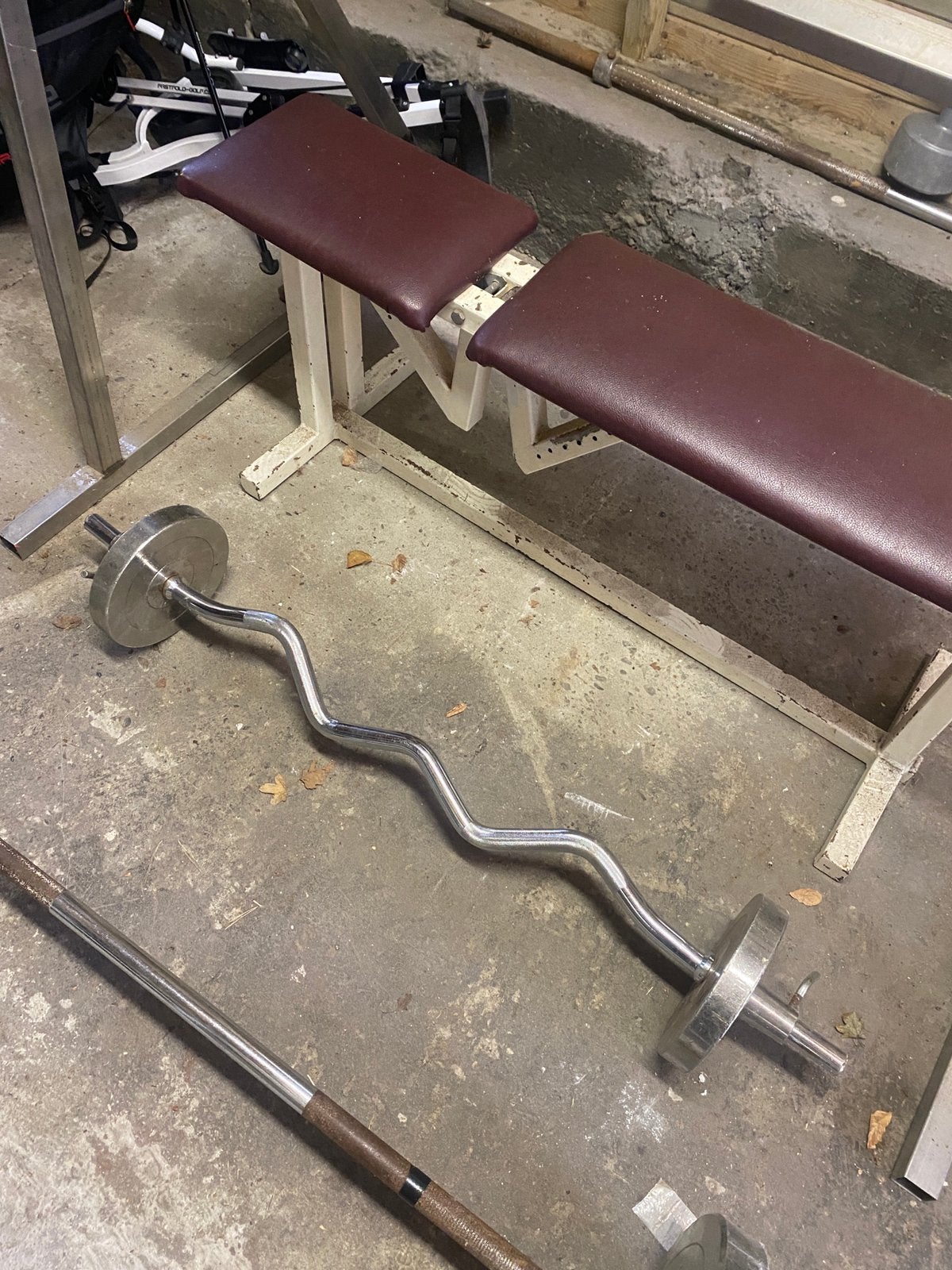 Gewichten set + verstelbare bench + squat rek, Sport en Fitness, Fitnessmaterialen, Ophalen, Gebruikt, Halterschijven