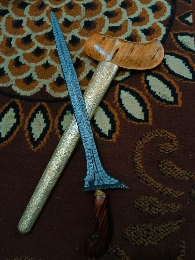 Antieke Keris Pasopati Pamor Untu Walang Timohohout SVF85, Antiek en Kunst, Verzenden, Overige materialen, Indonesië, Meerkleurig