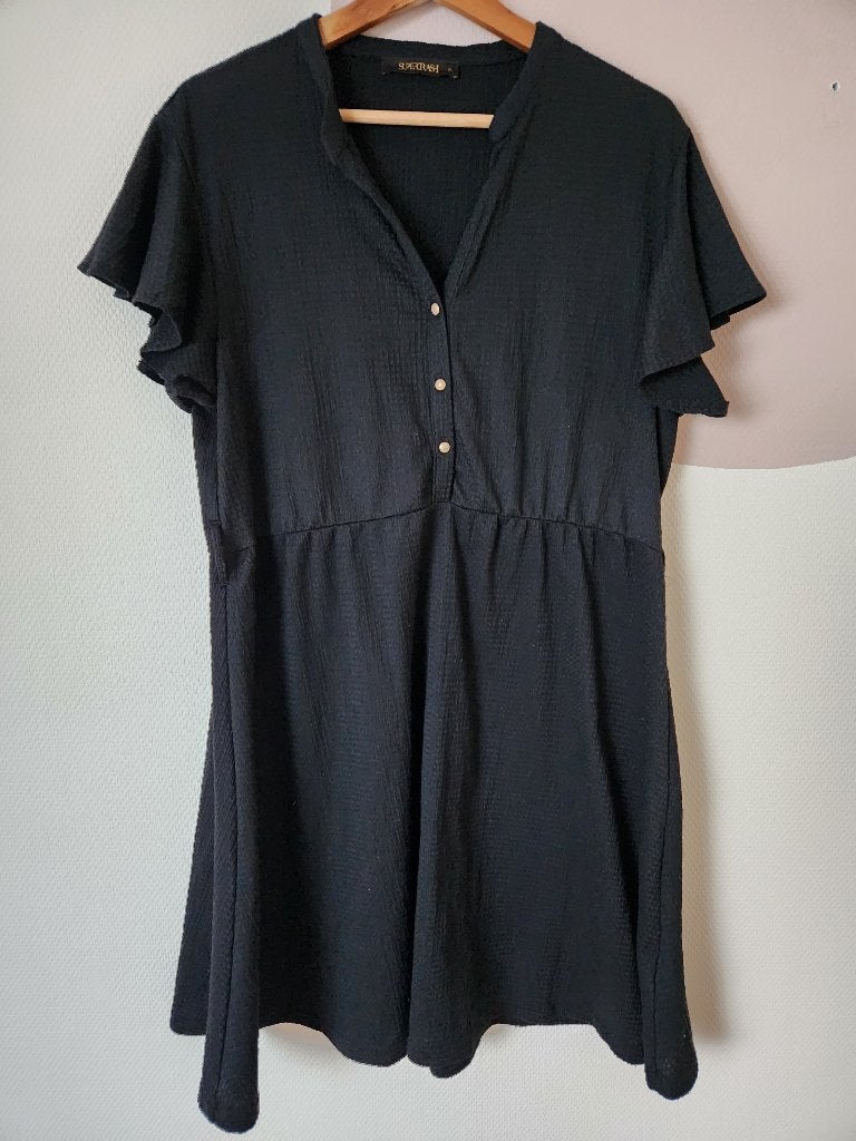 Zwart jurk Supertrash - XL, Supertrash, Zwart, Maat 46/48 (XL) of groter, Ophalen of Verzenden