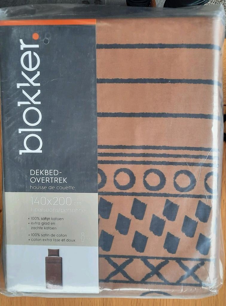 2x dekbedovertrek met kussensloop 140 x 200 cm., Ophalen of Verzenden, Nieuw, Eenpersoons, Dekbedovertrek