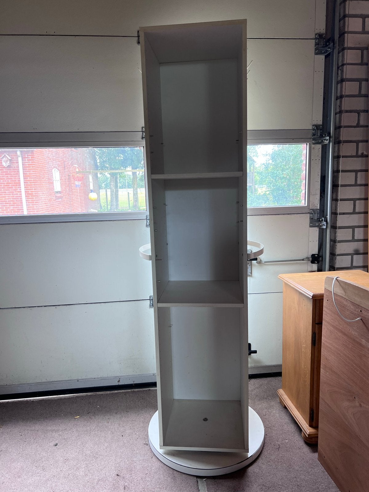Draaibare opbergkast met planken en haken, Ophalen, Met plank(en), Minder dan 50 cm, Gebruikt