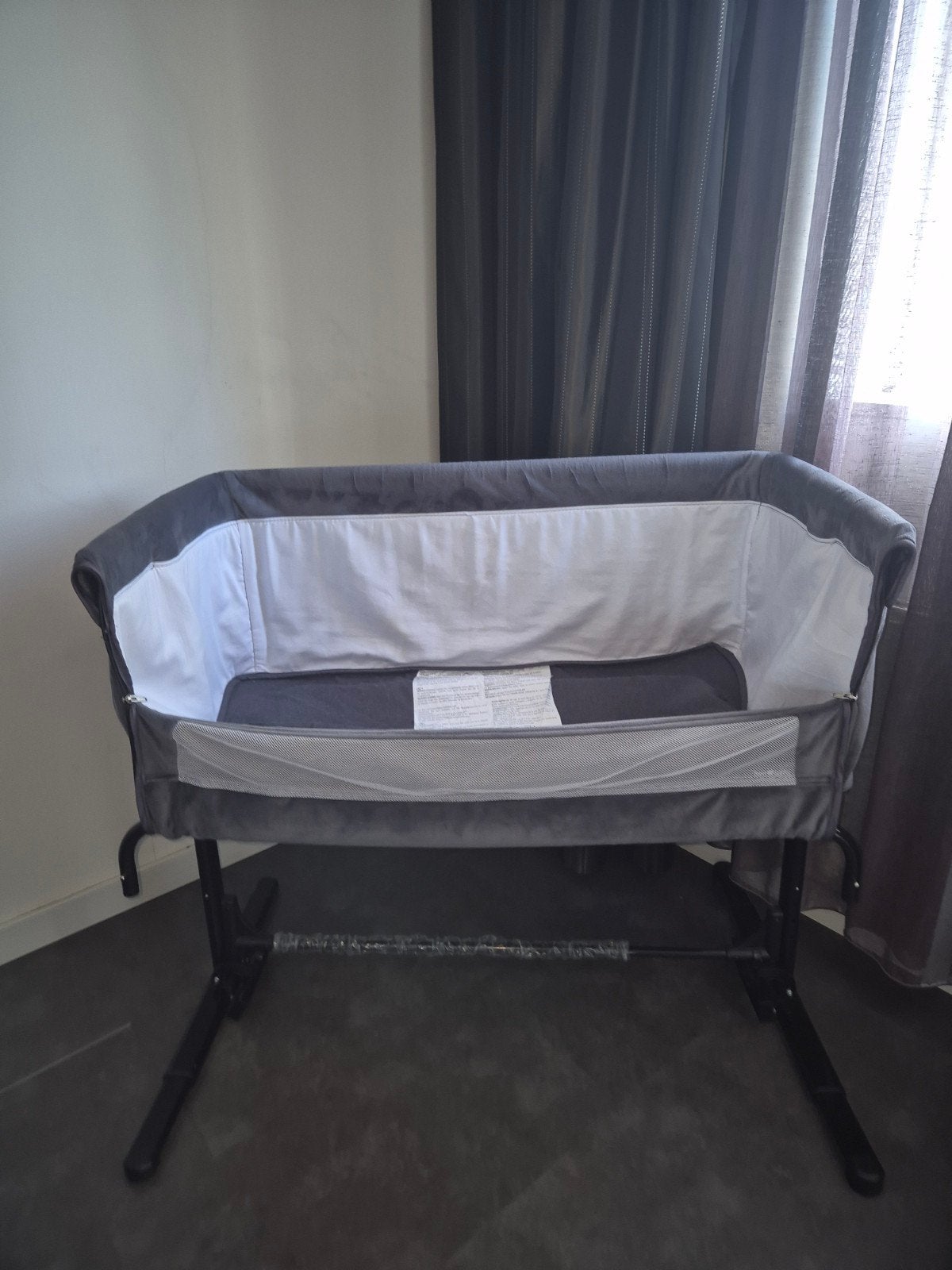 Born Lucky Co-Sleeper Velvet - Veilig en comfortabel, Ophalen, Zo goed als nieuw, Wieg