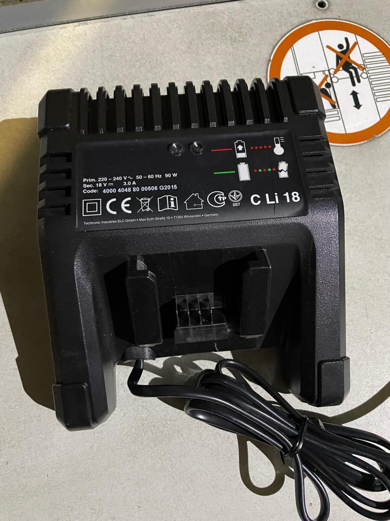 Acculader C LI 18 Milwaukee M18 Henco Geberit Novopress 18V, Ophalen, Nieuw