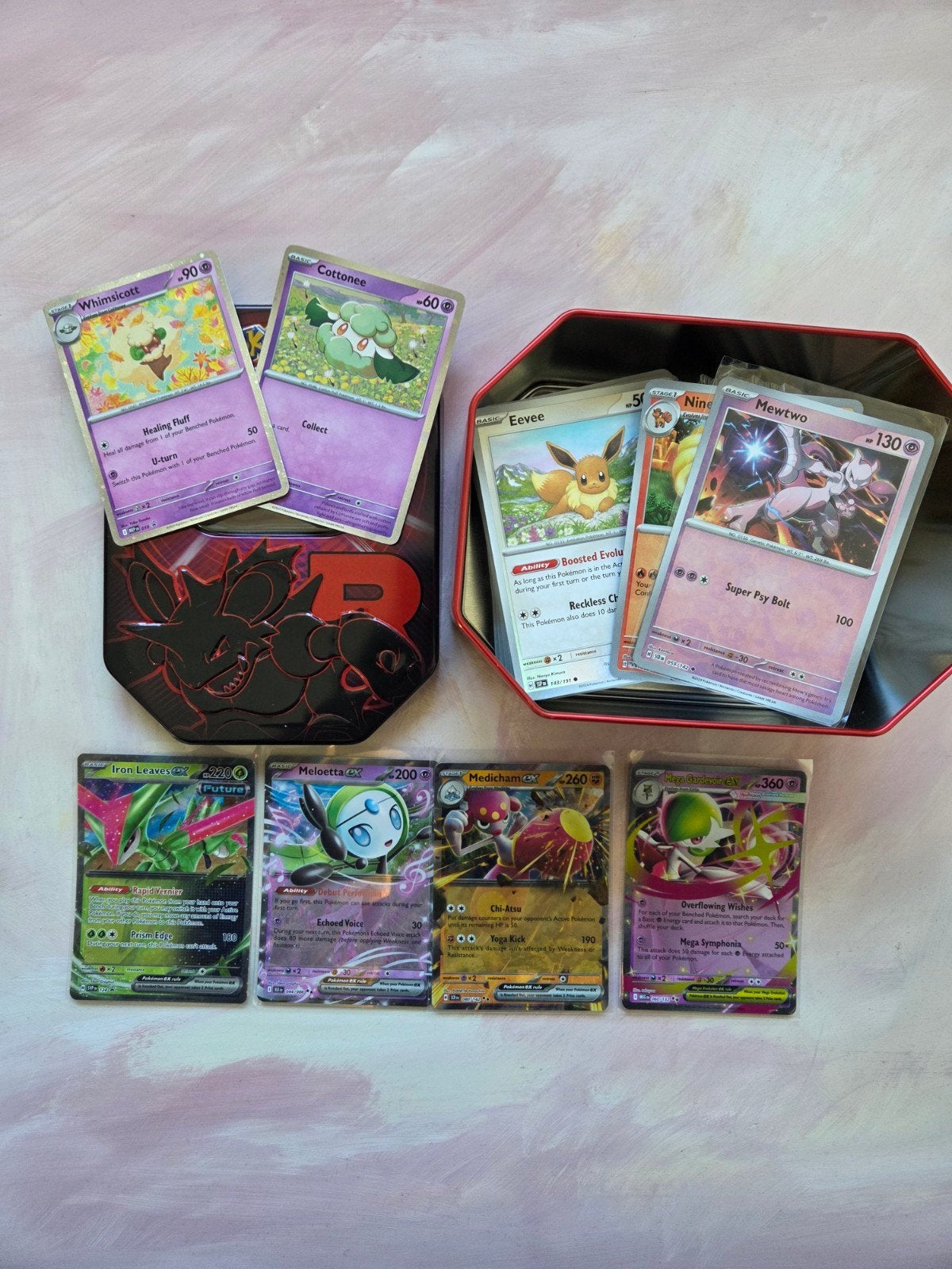 Pokémon Kaarten Collectie met Tin Box en promo's, Ophalen of Verzenden, Gebruikt, Meerdere kaarten