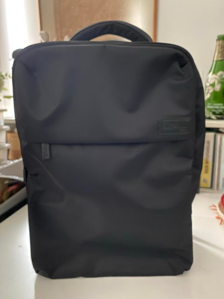 Nieuwe Lipault Paris Rugtas - Zwart, 44cm Hoog, Nieuw, Ophalen of Verzenden, Handvat, Zwart