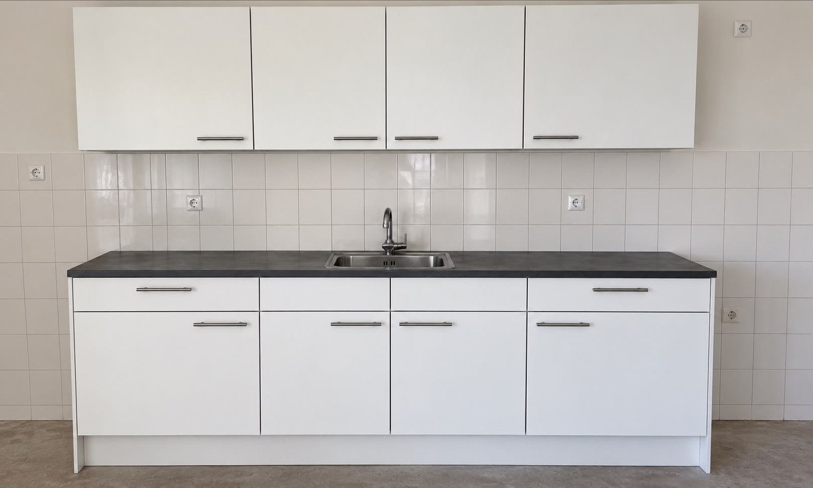 Moderne witte keuken met donker werkblad en spoelbak, Overige materialen, Wit, Enkelwandige keuken, Ophalen of Verzenden