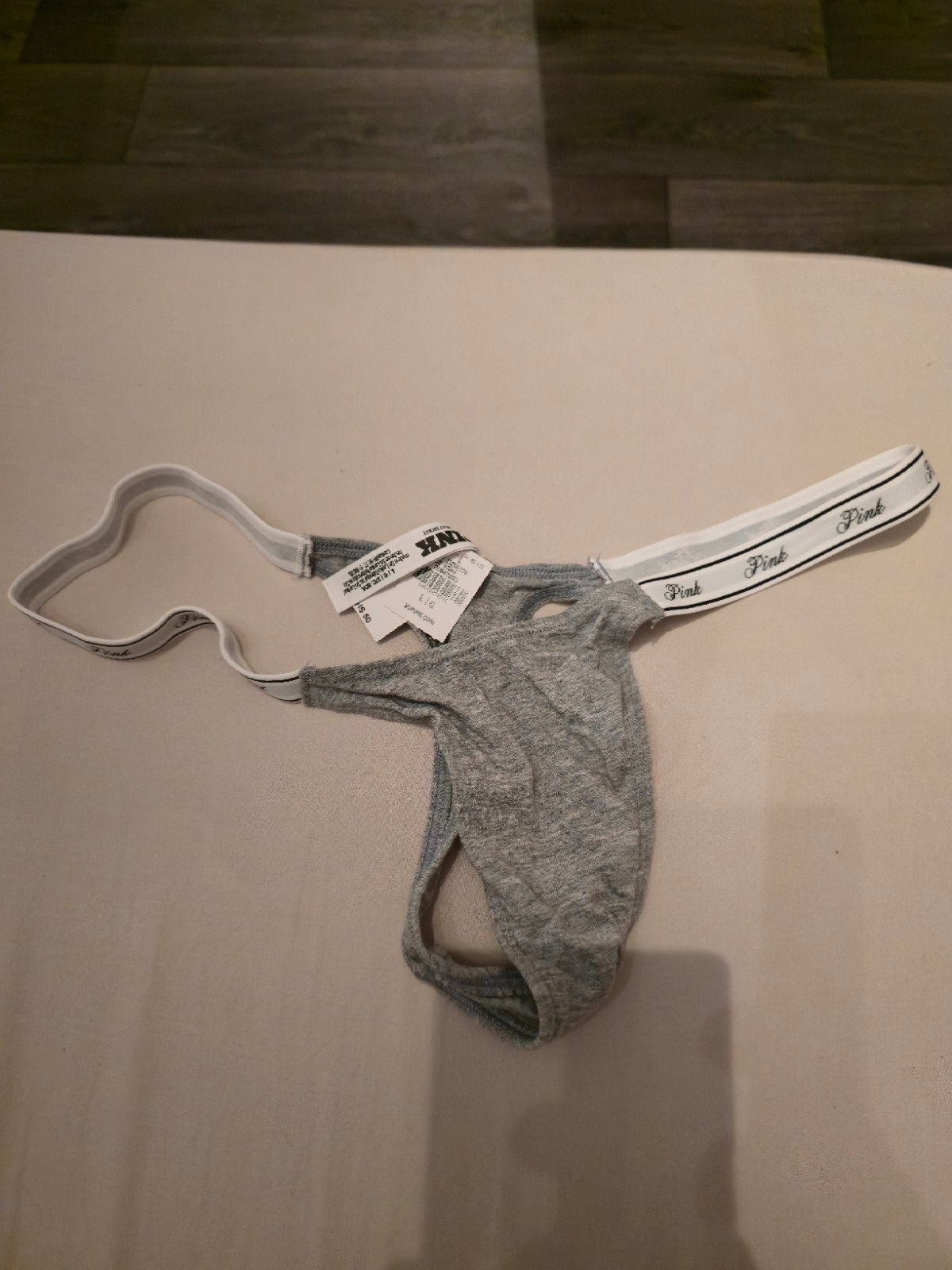Victoria's Secret PINK String Grijs Maat L, Victoria's Secret PINK, Ophalen of Verzenden, Grijs, String