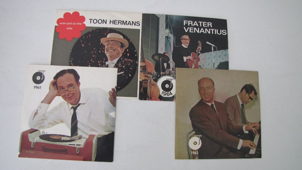 EP's Nederlandse Cabaretiers 7" vinyl, 7 inch, Ophalen of Verzenden, Zo goed als nieuw, Levenslied of Smartlap