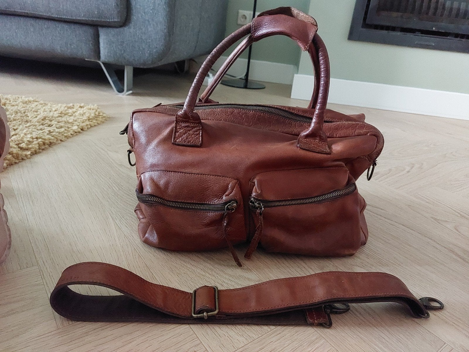 Petrol Unisex Bruine Leren Tas met Draagband, Ophalen, 40 tot 60 cm, Gebruikt, Bruin