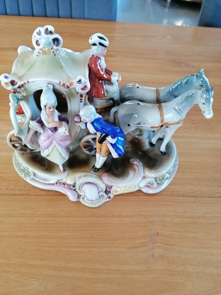 Beeld van porselijn, Antiek en Kunst, Ophalen