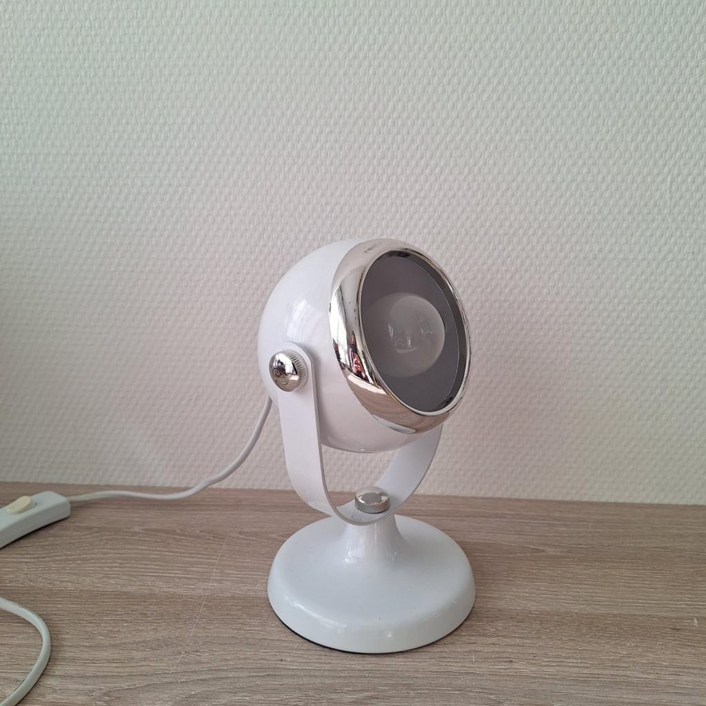 Vintage metalen wit/grijs/zilver space age eye ball lamp, Huis en Inrichting, Lampen | Tafellampen, Ophalen of Verzenden, Zo goed als nieuw