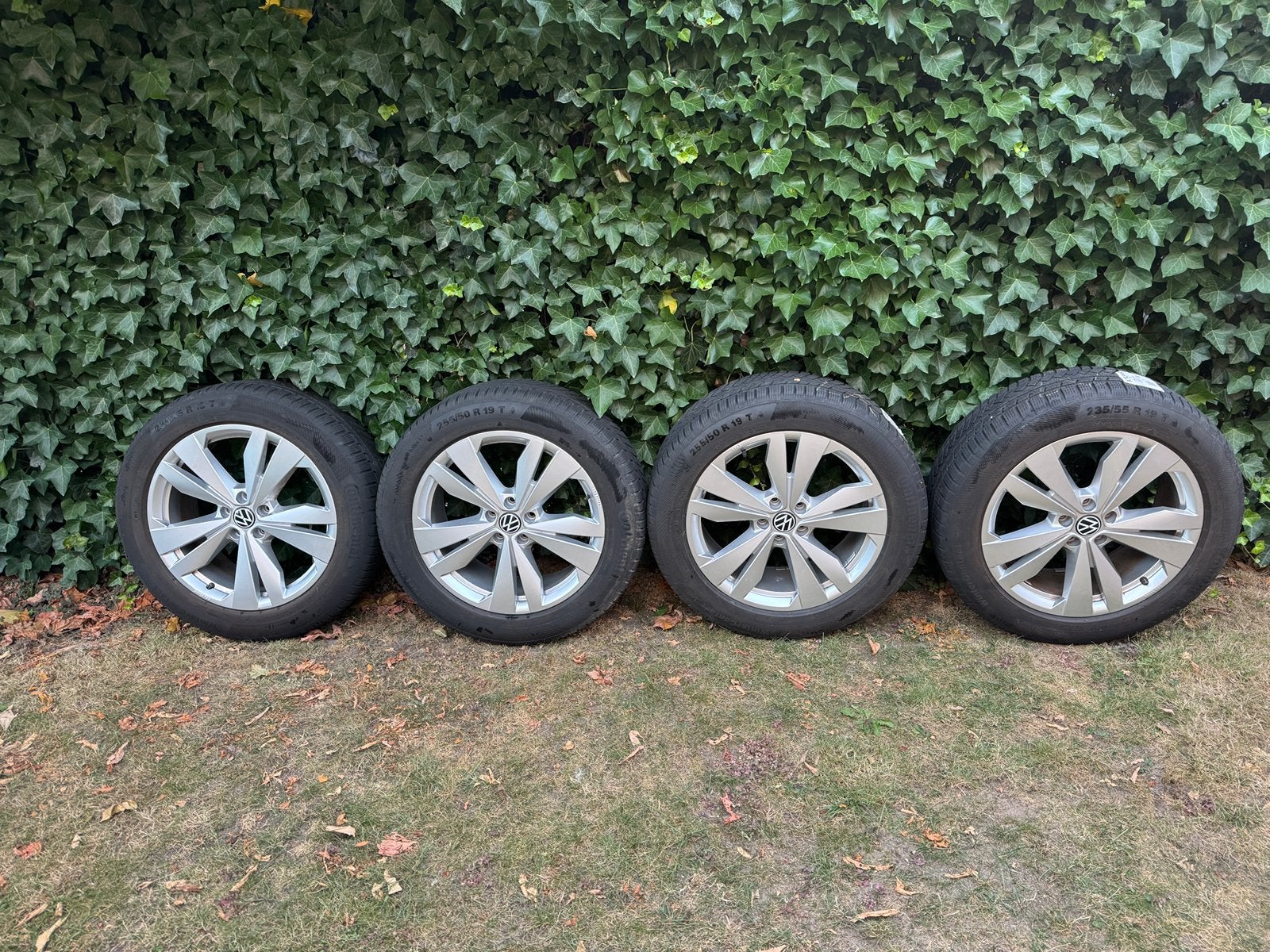 Originele VW ID4 lichtmetalen velgen, type Loen, 19 inch, Auto-onderdelen, Banden en Velgen, Gebruikt, Banden en Velgen, Winterbanden