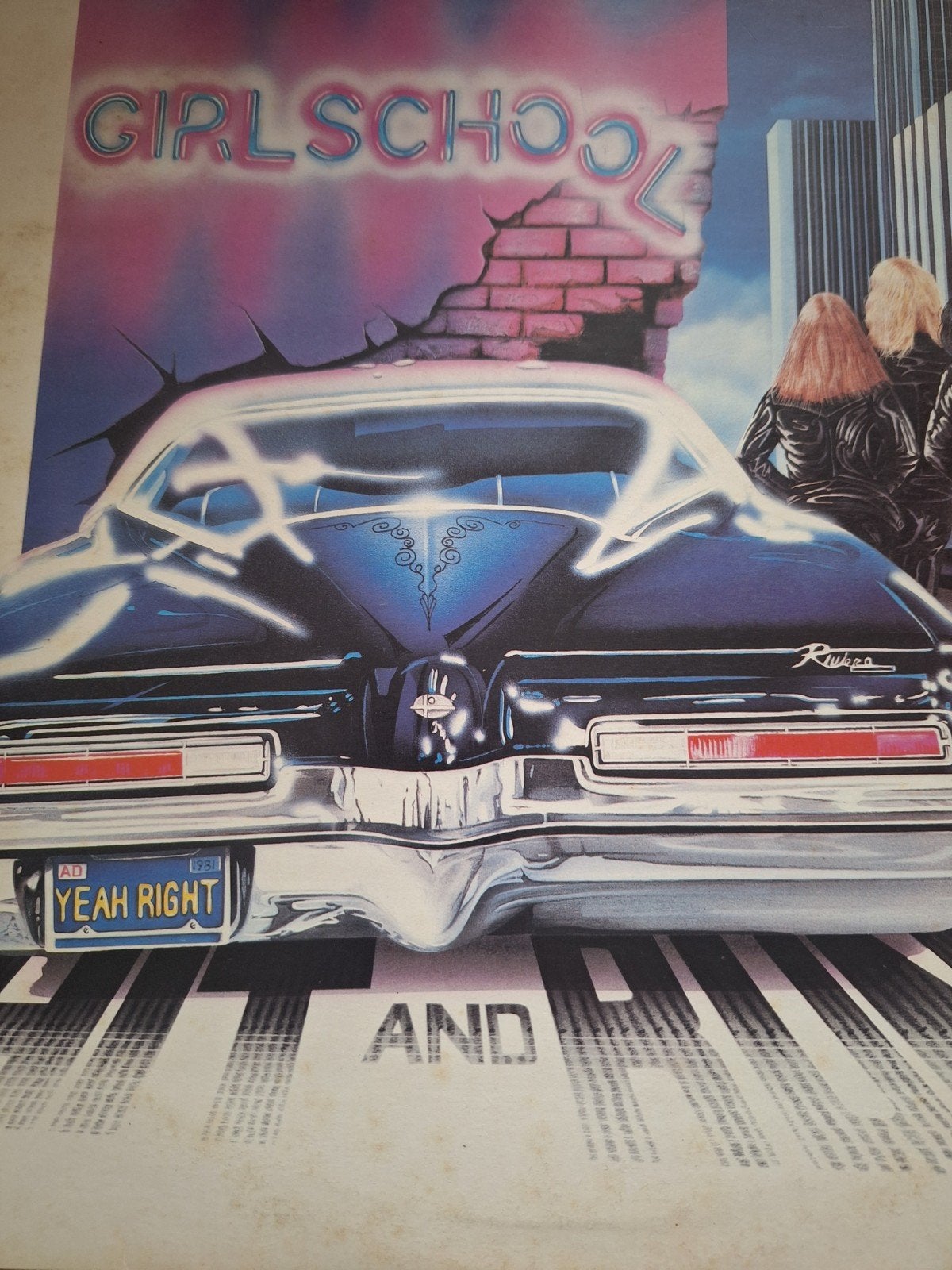 Girlschool - Hit and Run (Rode Vinyl LP), Colored vinyl, LP, Gebruikt, Verzenden