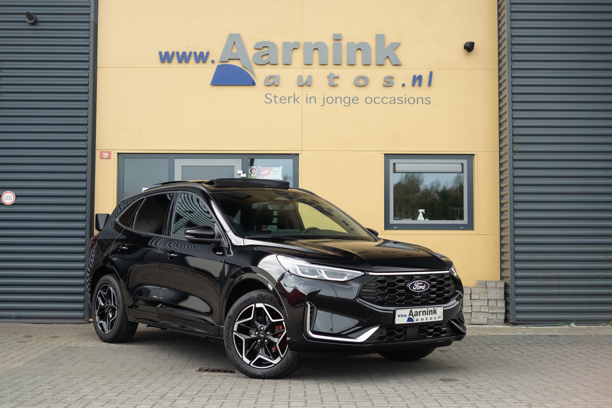 Ford Kuga 2.5 St line X 243 pk Phev BETREFT EEN NWE FORD KUG, Automaat, 12 maanden, Gebruikt, 4 cilinders